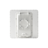 PTP-550  Hasta 1.36 GBps / 4910 - 6200 MHz / 802.11 AC Wave 2  MU-MIMO 4: 4x4 / BackHaul con Antena Integrada (Alta ganancia 23 dBi)   (C050055H016A)
