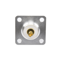 Conector UHF Hembra (SO-239) para Montaje de Chasis con 4 Hoyos a 18 mm, Terminal Soldable, Plata/ Oro/ Teflón.