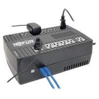 82091_avr900u-2.jpg NOBREAK TRIPP-LITE AVR900U, 12 CONT. 120V, 900VA Y 480W CON PUERTO USB