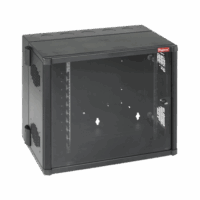 Gabinete AccessPlus de Montaje en Pared de 19in, Rieles Numerados y Roscados #10-32, Puerta con Ventana de Seguridad, 700 mm de Ancho, 637 mm de Profundidad, 26 UR, Color Negro