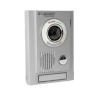 KCMC30det.jpg Frente de calle metálico con camara a color