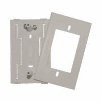 TEK100UNIM-p.png Soporte y tapa universal color Marfil de PVC auto extinguible, para canaleta TEK-100-M (5595-19001)